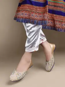 Anouk Women Ethnic Embellished Square Toe Mojaris