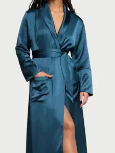 Victoria's Secret Women  Shawl Collar Neck Long Robe
