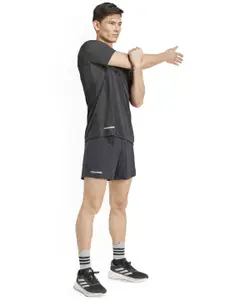 ADIDAS Ult Pocket Men Brand Logo Printed Mid Rise Above Knee Length Shorts