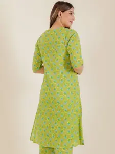 Aramya Floral Printed Mandarin Collar Cotton Straight Kurta