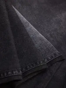 Snitch Men Black Plain Straight Fit Jeans