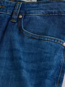 Snitch Men Narrow Low Distress Light Fade Stretchable Skinny Fit Jeans