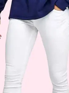 LINARIA Men Classic Slim Fit Mid-Rise Clean Look Cotton Jeans