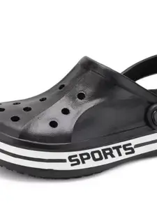 DRACKFOOT Men Self Design Clogs