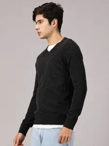 BLACK BUCK Lambswool Black V-Neck Sweater