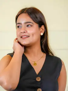 Mali Fionna Gold-Plated Contemporary Pendants With Chains