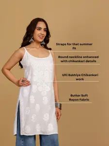 Chowkhat Women Floral Embroidered Chikankari Handloom Chikankari Kurti