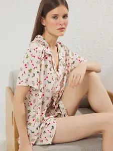 Trendyol Women Printed Lapel Collar Shirt and Shorts Night Suit