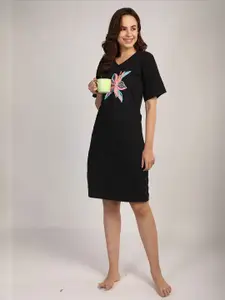 Duchess Women Printed Nightdress