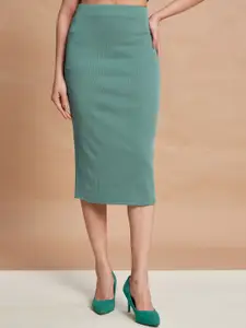 Moda Rapido Round Neck Crop-Top With Midi Skirt