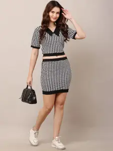 Moda Rapido Printed V-Neck Pure Cotton Crop-Top With Skirt