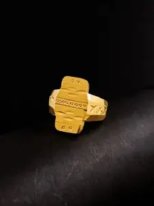 Saizen Gold-Plated Intricate Textured Adjustable Finger Ring