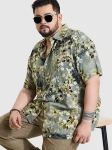 Snitch Men Plus Size Classic Regular Fit Spread Collar Floral Printed Casual Shirt
