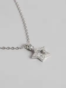 DressBerry Star Shape Pendant with Chain