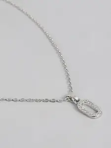 DressBerry Oval Shape Pendant with Chain