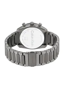 Calvin Klein Men Dial & Stainless Steel Bracelet Style Straps Analogue Watch 25200466