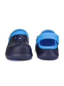 BERSACHE Men Clogs