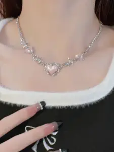 FIMBUL Stone Studded Heart Shaped and Barbed Wire Accents Necklace