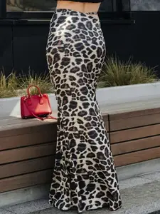 bebe Printed Straight Maxi Skirt