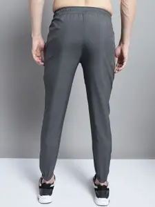 WELL QUALITY Men Mid-Rise Joggers