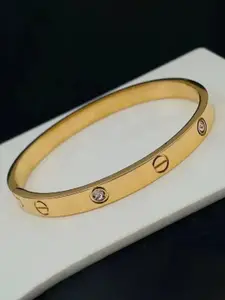 Estailo fashion Set of 2 Alloy Gold-Plated Stones Studded Bangle-Style Bracelets