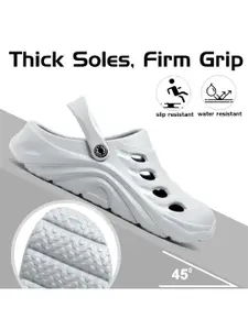 TOMSY CHOICE Men Clogs