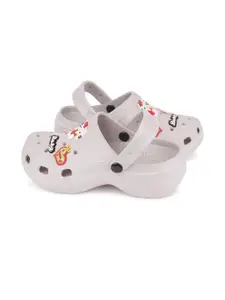 PENNEN Women Multicoloured Thong Flip-Flops