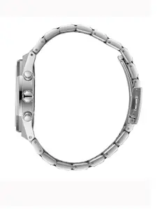 Lee Cooper Men Dial & Stainless Steel Bracelet Style Straps Analogue Multi Function Watch LC08045.300