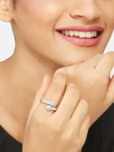 Anouk Set of 3 White Cubic Zirconia Stone Studded & Floral Shaped Rings & Bracelet