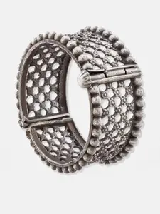 Anouk Sangria German Silver Plated & Floral Shaped Jaali Inspired Kada Bangle