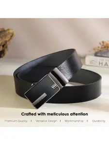 LOOPA Men Textured Leather Belt