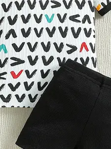 INCLUD Girls Printed Round Neck T-Shirt With Shorts