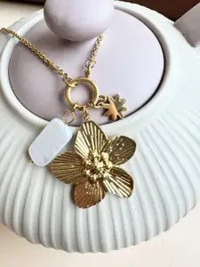 The Jewellery Tale Stainless Steel Gold-Plated Pearls Beaded Minimal Pendant With Chain