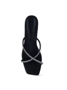 SCENTRA Women Black & White Embellished Kitten Heels