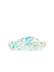 Zyla Women White & Blue Printed Rubber Thong Flip-Flops