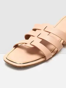 max Women Nude-Coloured Open Toe Flats