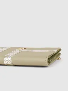 Baggit Women Green Reflective Geometric Print Two Fold Wallet