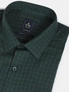 Arrow Men Green Checked Pure Cotton Formal Shirt