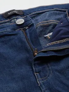 Sztori Women Plus Size  Skinny Fit Light Fade Stretchable Jeans with Tummy Tucker