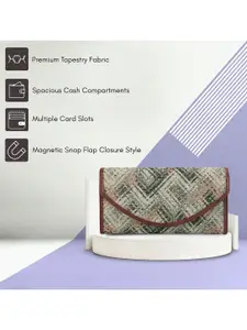 THE CLOWNFISH Mia Women White & Green Checked Envelope