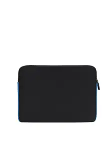 Gizga Essentials Unisex Black Laptop Sleeve