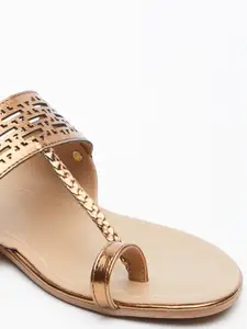 Vishudh Women One Toe Flats with Laser Cuts