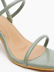 Tokyo Talkies Women Green & Brown Block Heels