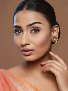 Priyaasi Set Of 2 Gold-Plating Contemporary Studs Earrings