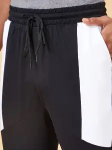 Ajile by Pantaloons Men Black & White Colourblocked Slim-Fit Joggers