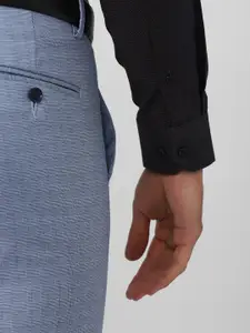 Van Heusen Men Navy Blue Cotton Slim Fit Formal Shirt