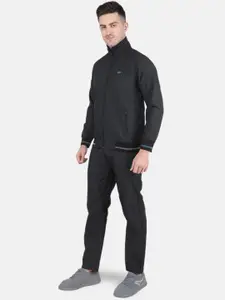 Monte Carlo Men Black Solid Tracksuits