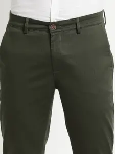 Turtle Men Olive Green Relaxed Tapered Fit Trousers