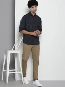 The Indian Garage Co Men Navy Blue & Beige Printed Pure Cotton Casual Shirt