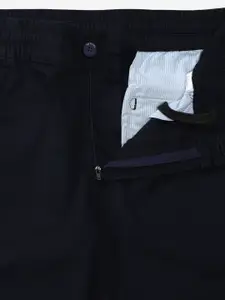 Van Heusen Sport Men Black Causal Trousers